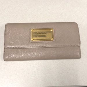 Marc by Marc Jacobs Classic Q Leather Wallet